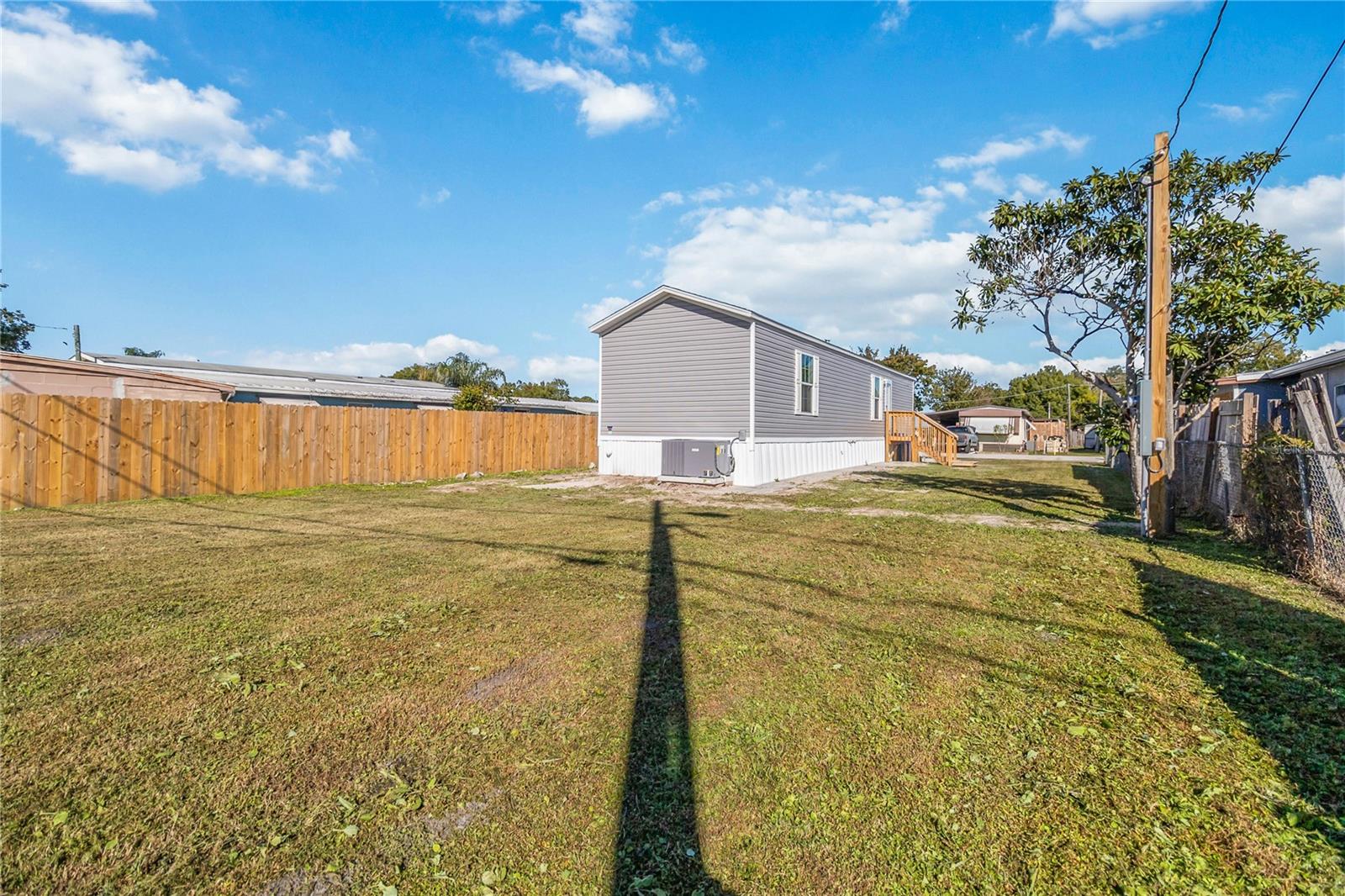 2003 Oak Street, FL