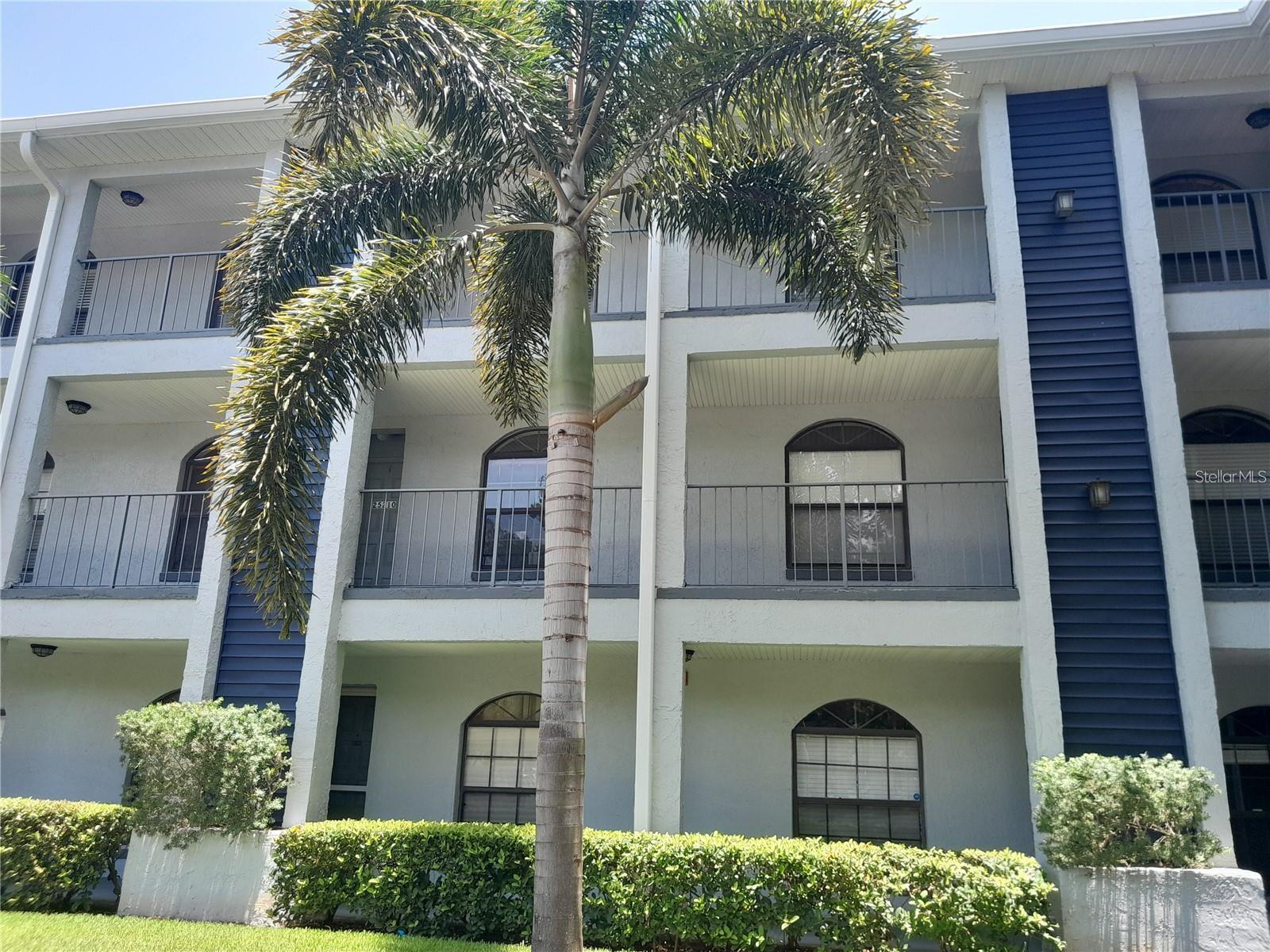 25210 Northlake Drive, FL
