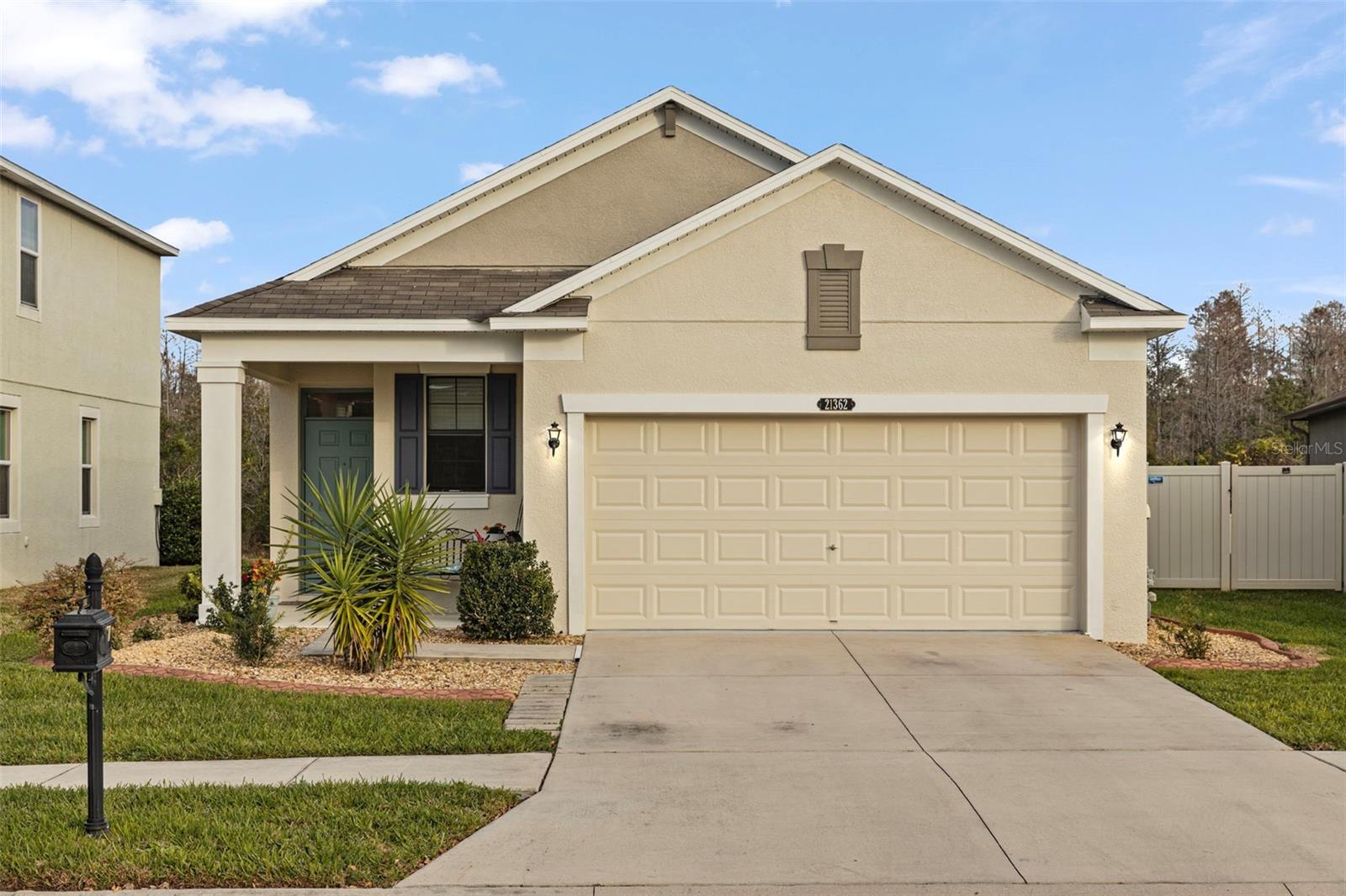 21362 Wistful Yearn Dr, FL