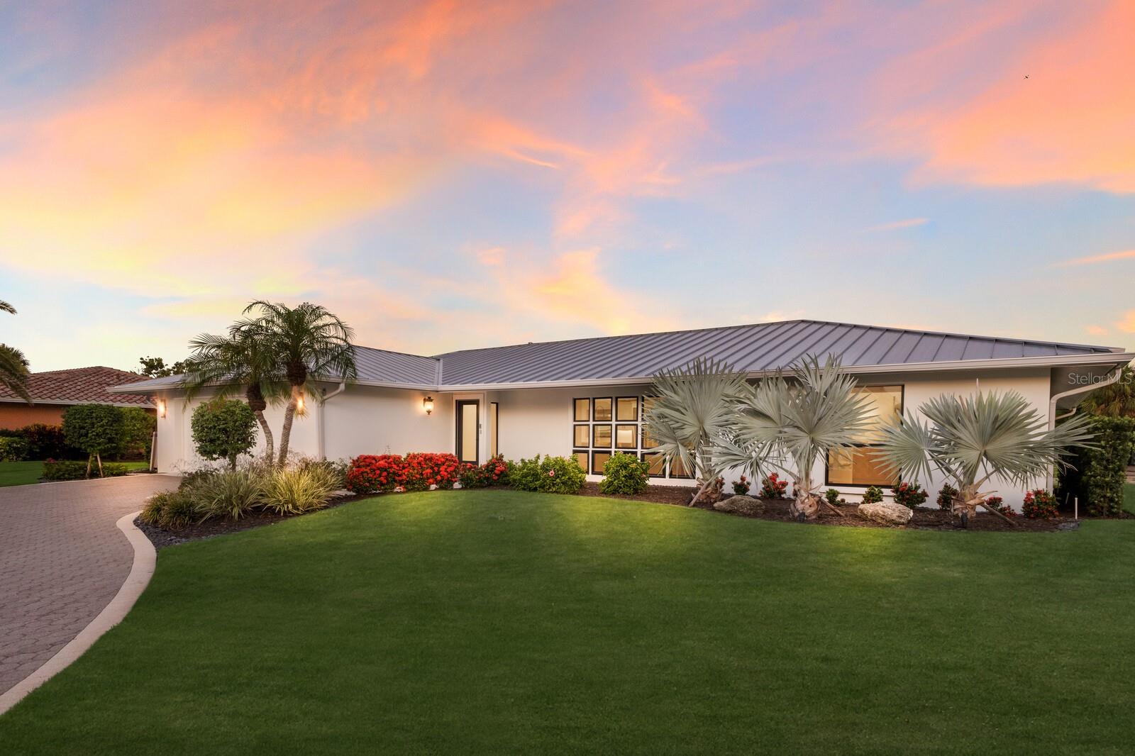 510 Putter Lane, FL