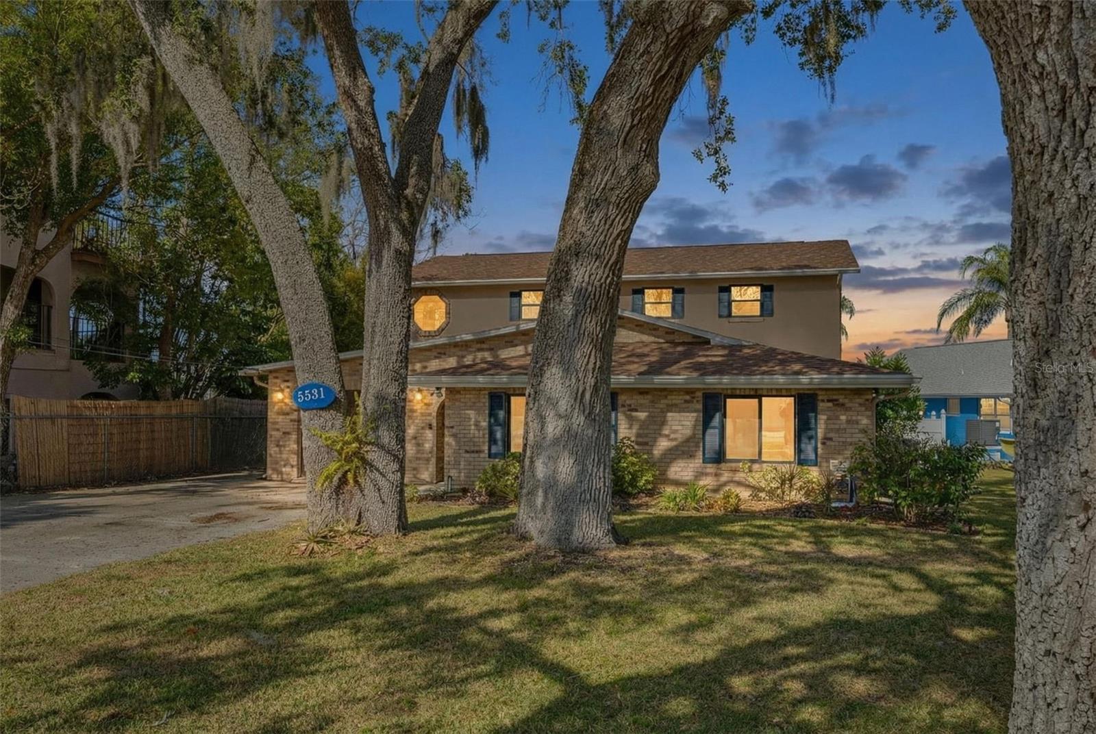 5531 Manatee Point Drive, FL