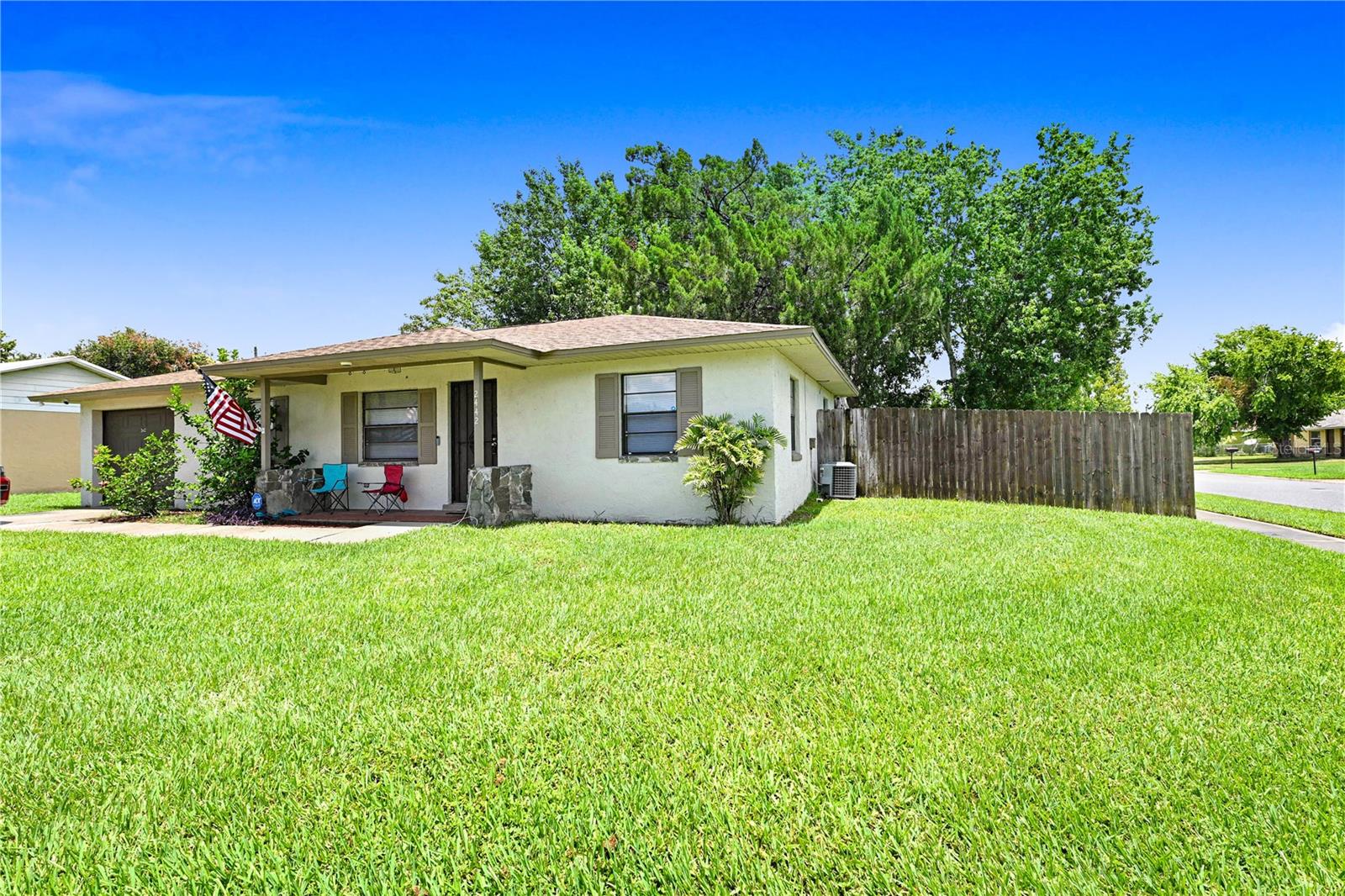 2442 Dianne Dr, FL
