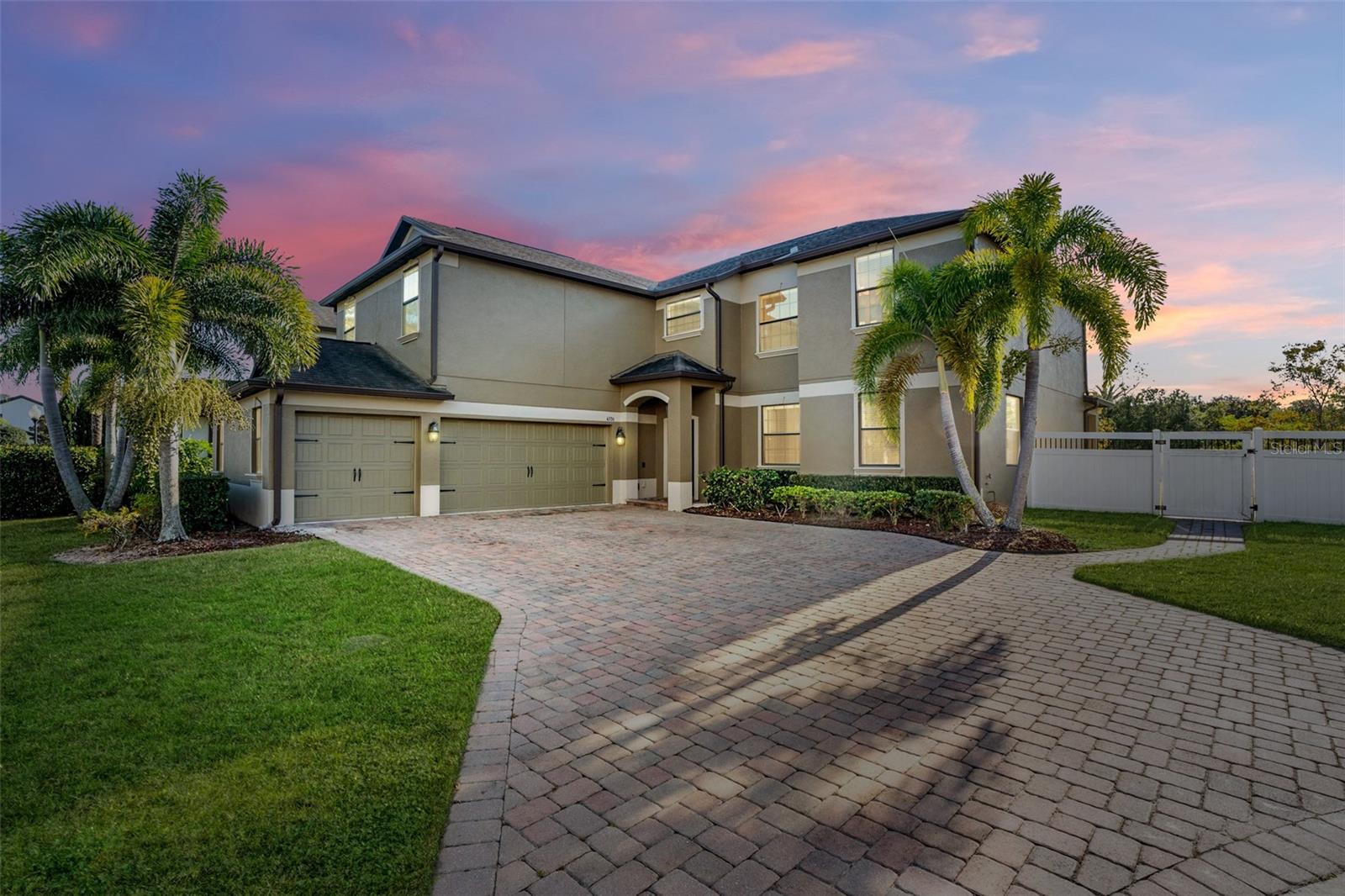 4306 Biscayne Cove Court, FL