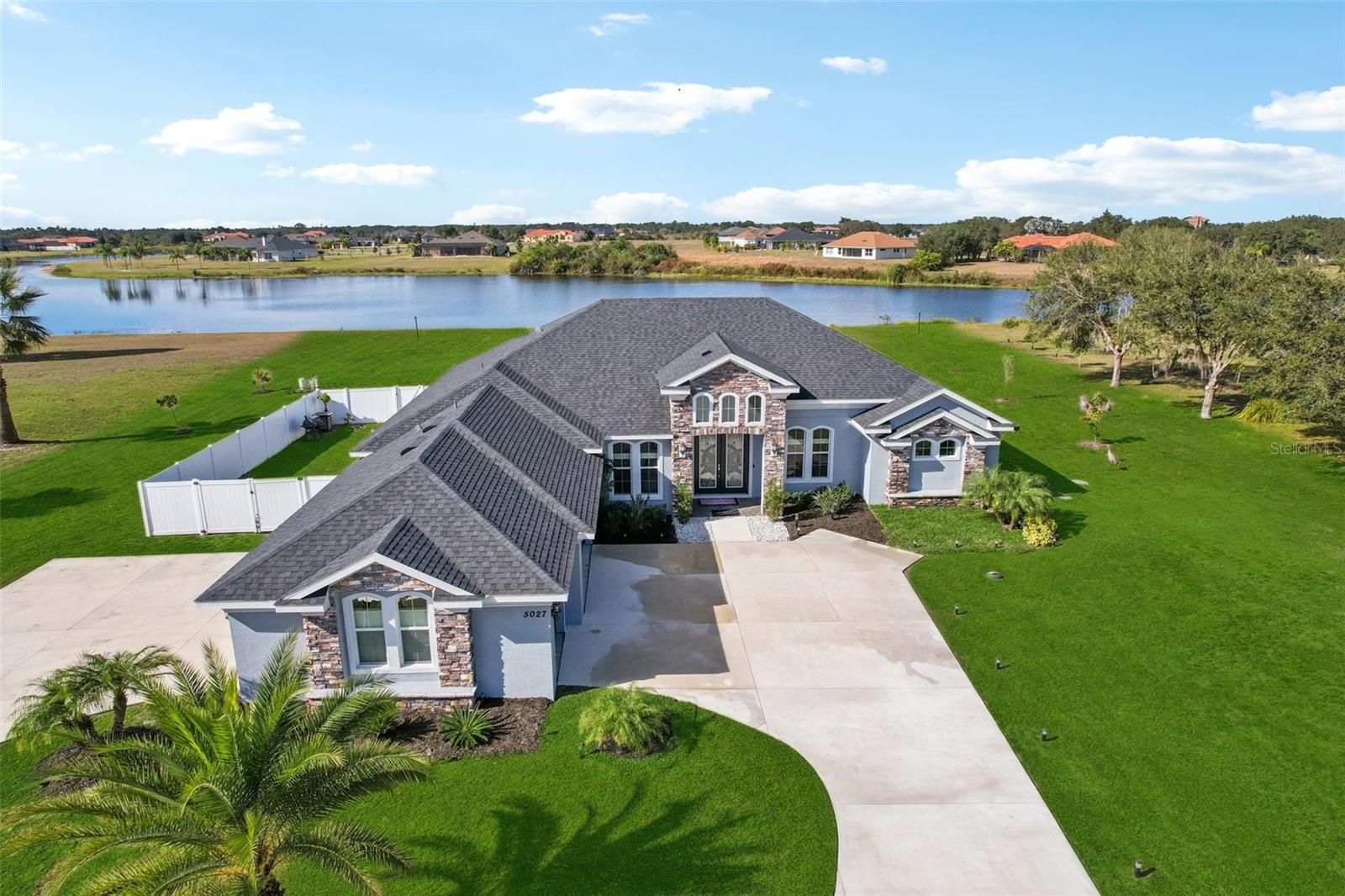 5027 Lake Toscana Drive, FL