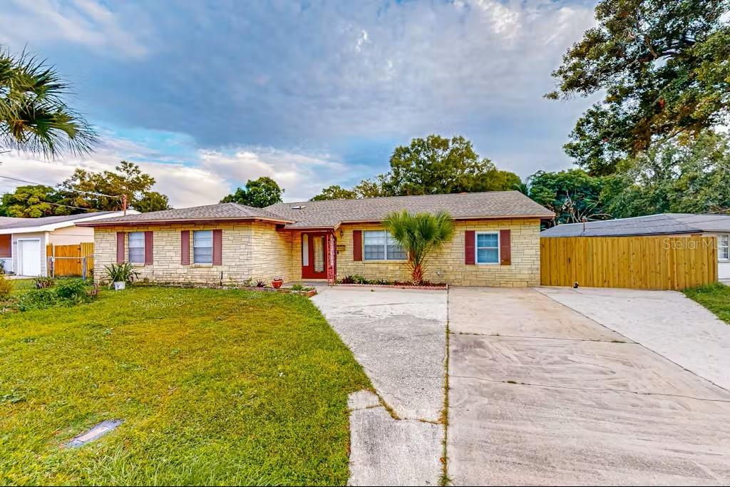 6223 Travis Boulevard, FL