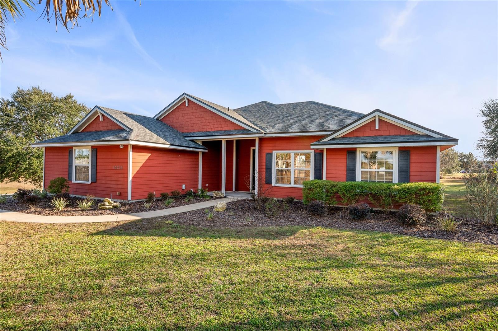 10215 98 Th Avenue, FL