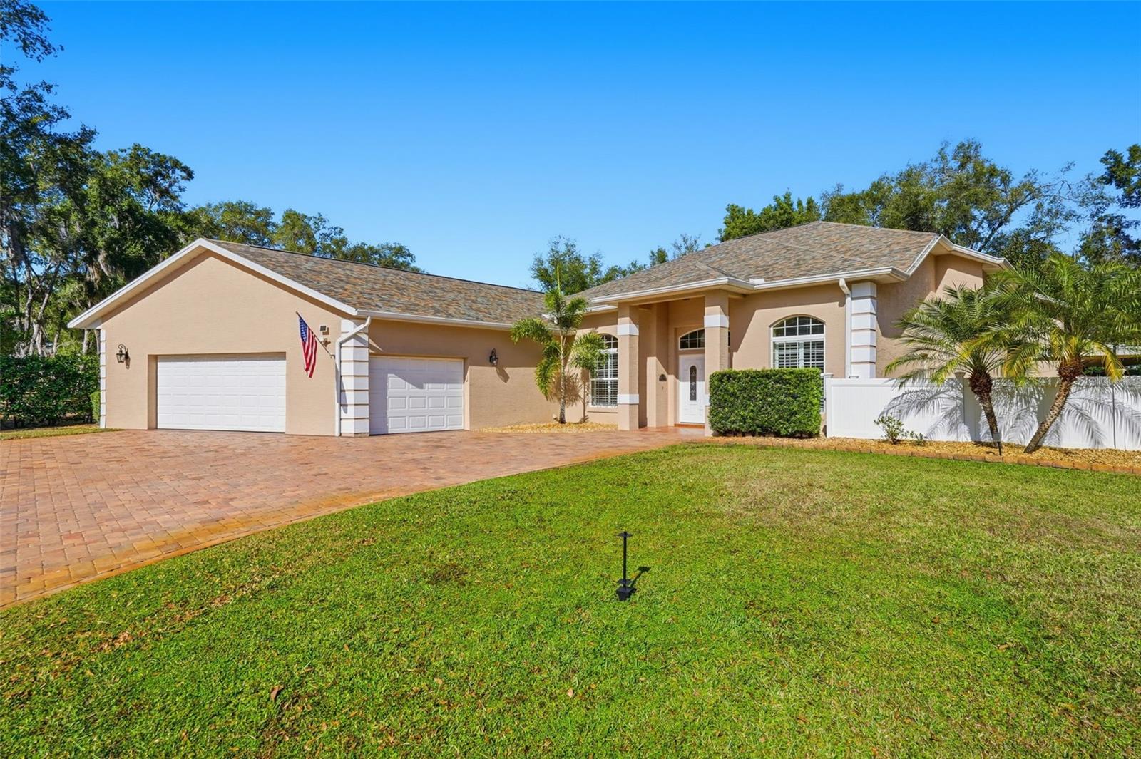 5141 S Pointe Dr, FL