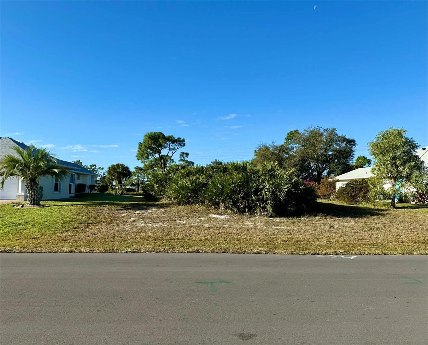 114 Tournament Rd, FL