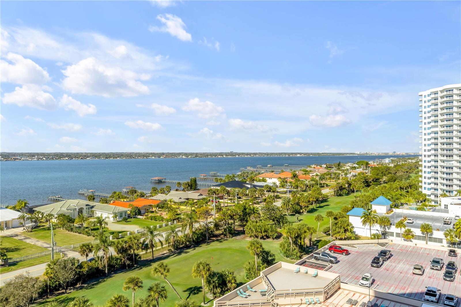 1 Oceans West Boulevard, FL