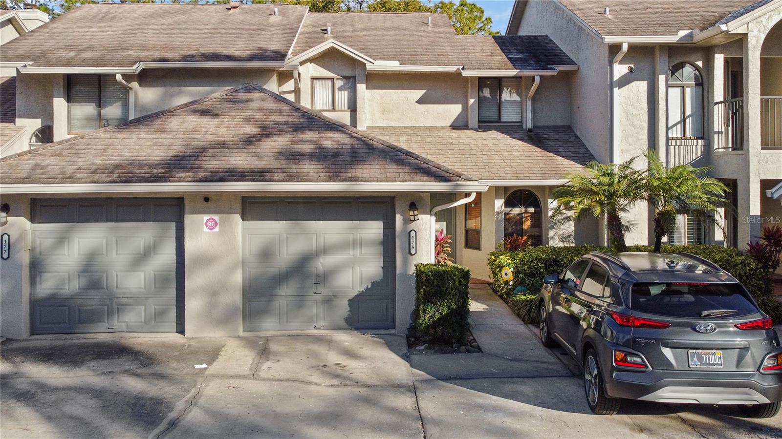 175 Crown Point Circle, FL