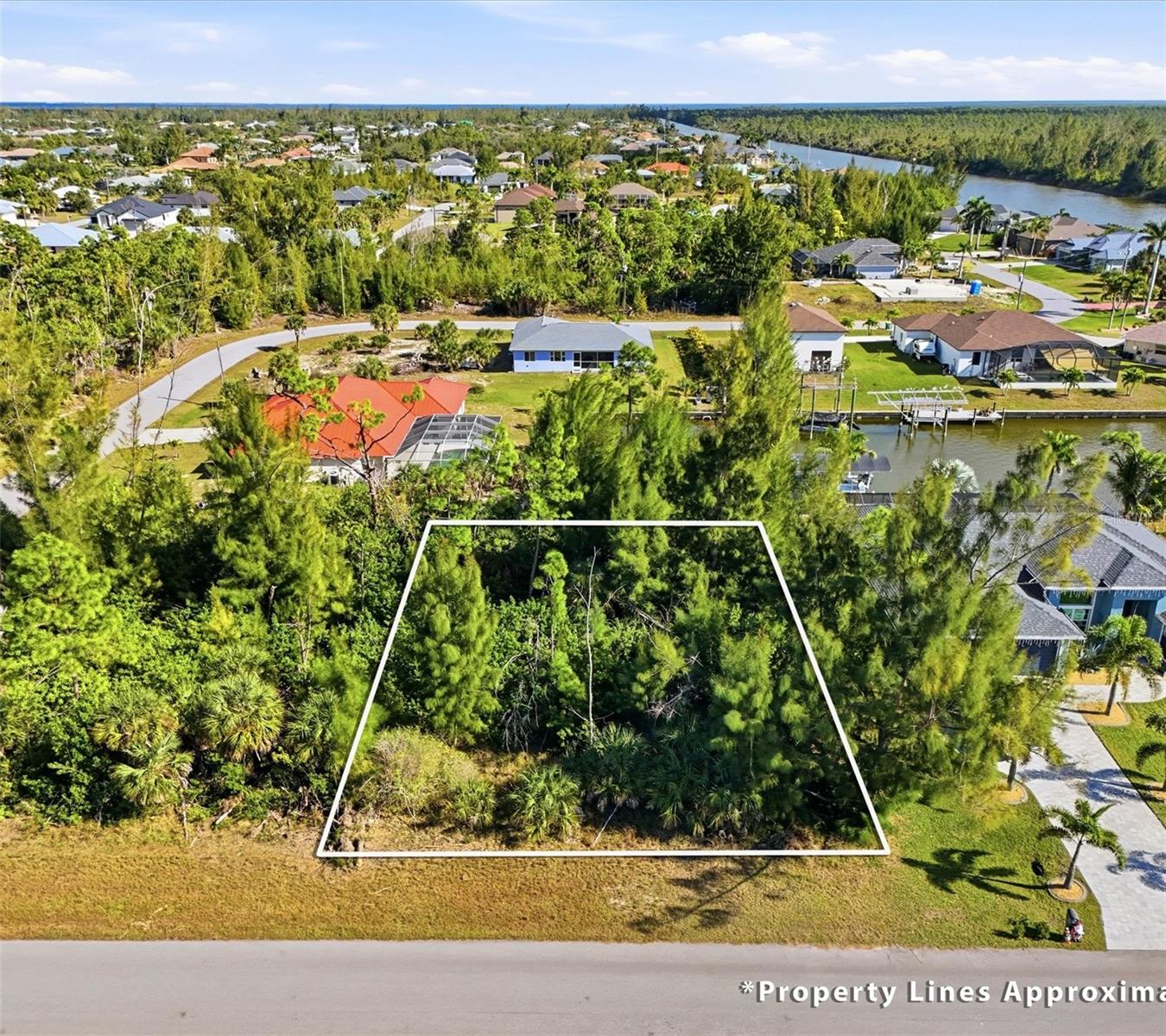 10466 Sunbury Drive, FL