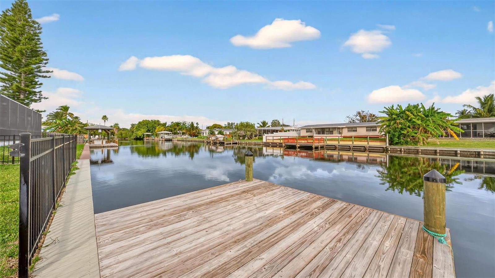 113 Deleon Rd, FL