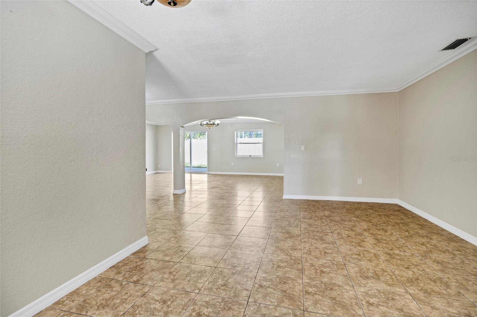 915 Seminole Boulevard, FL