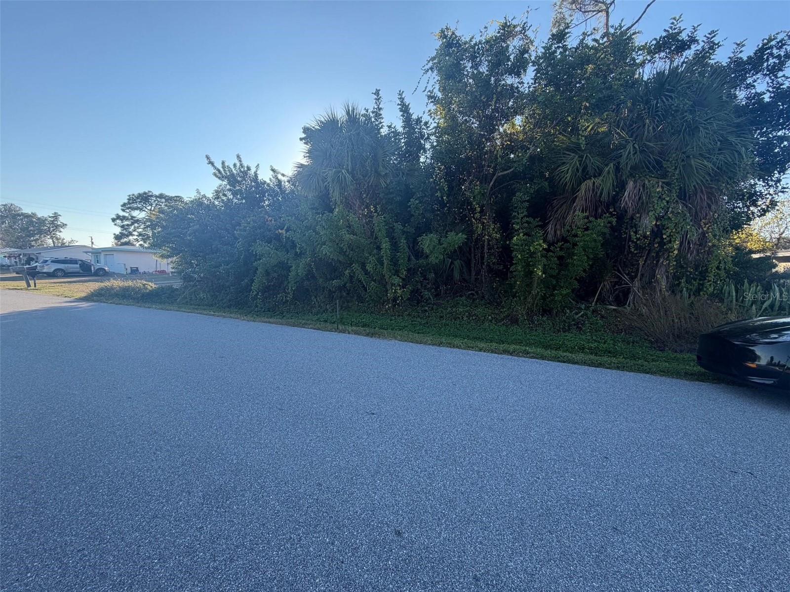 566 Ridgewood St Nw, FL