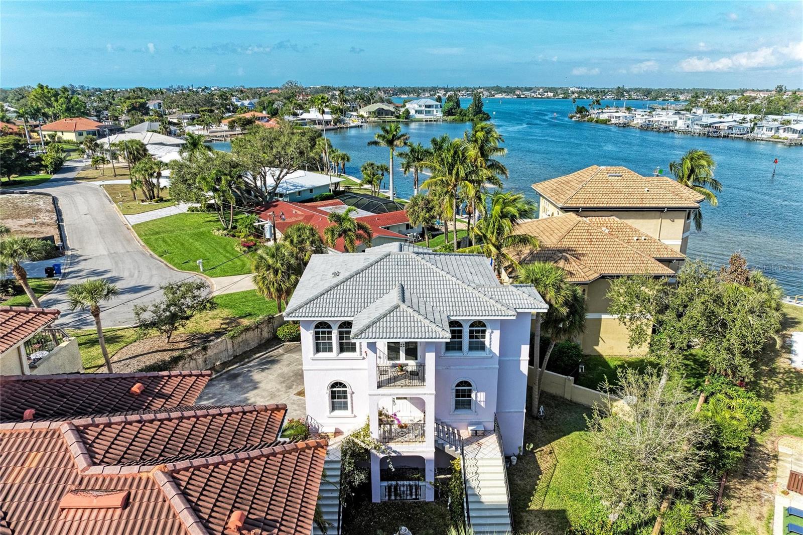 282 Santa Maria Street, FL