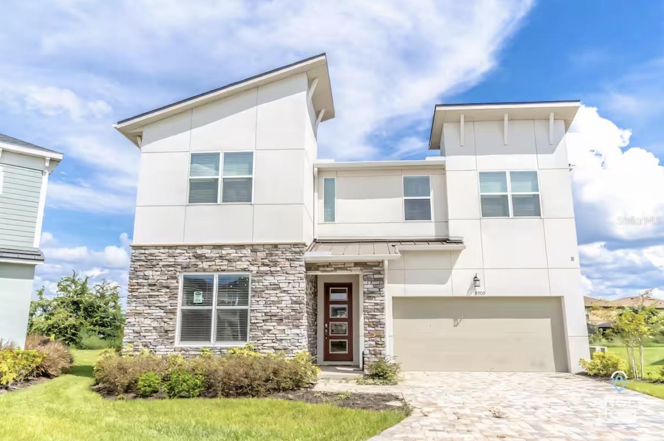 8900 Caroline Bay Ct, FL