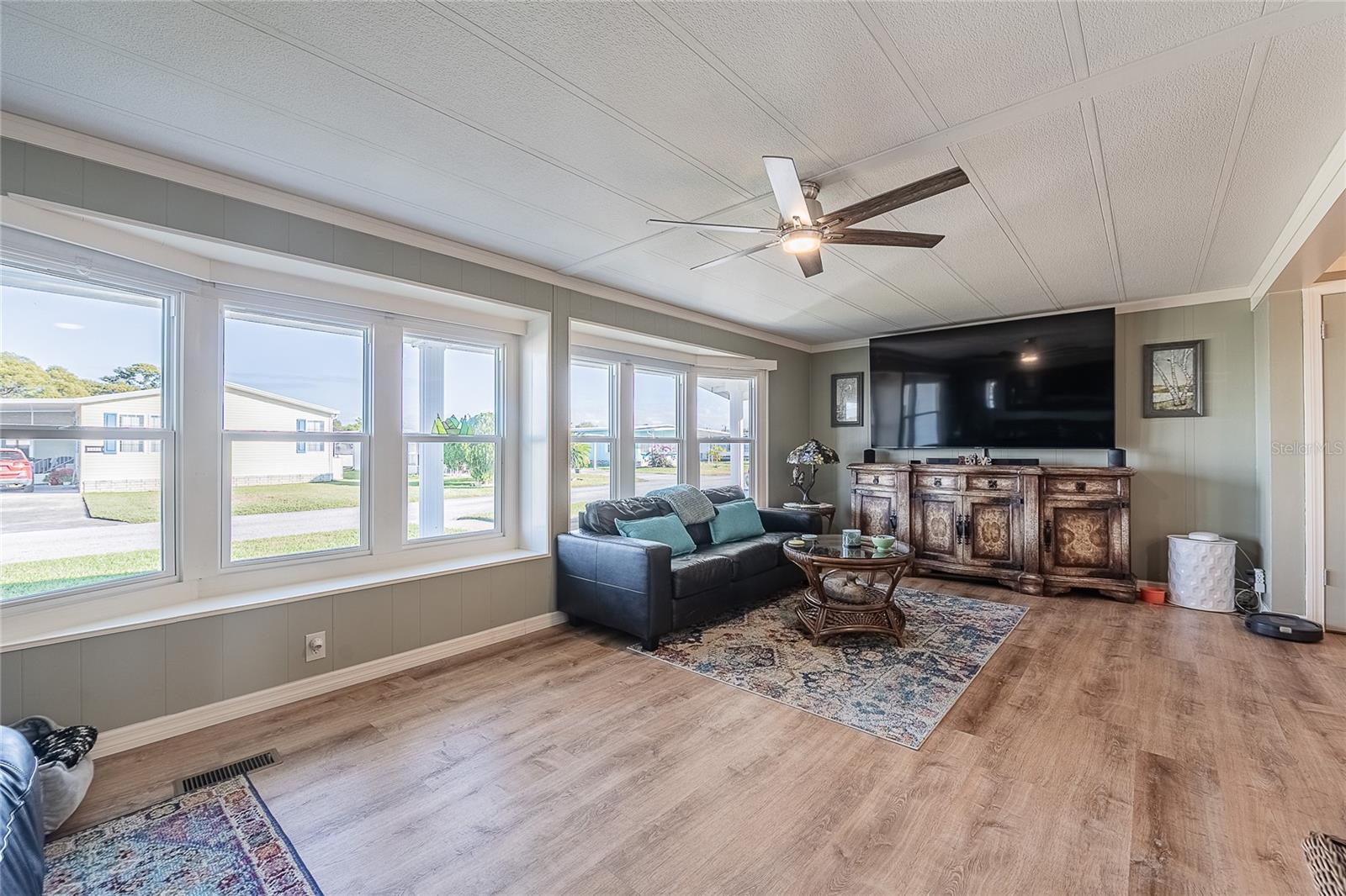 5421 Mohawk Street, FL