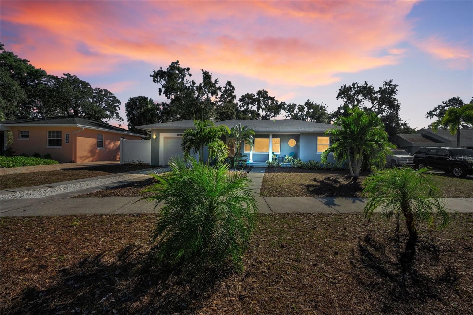 245 Garden Circle, FL