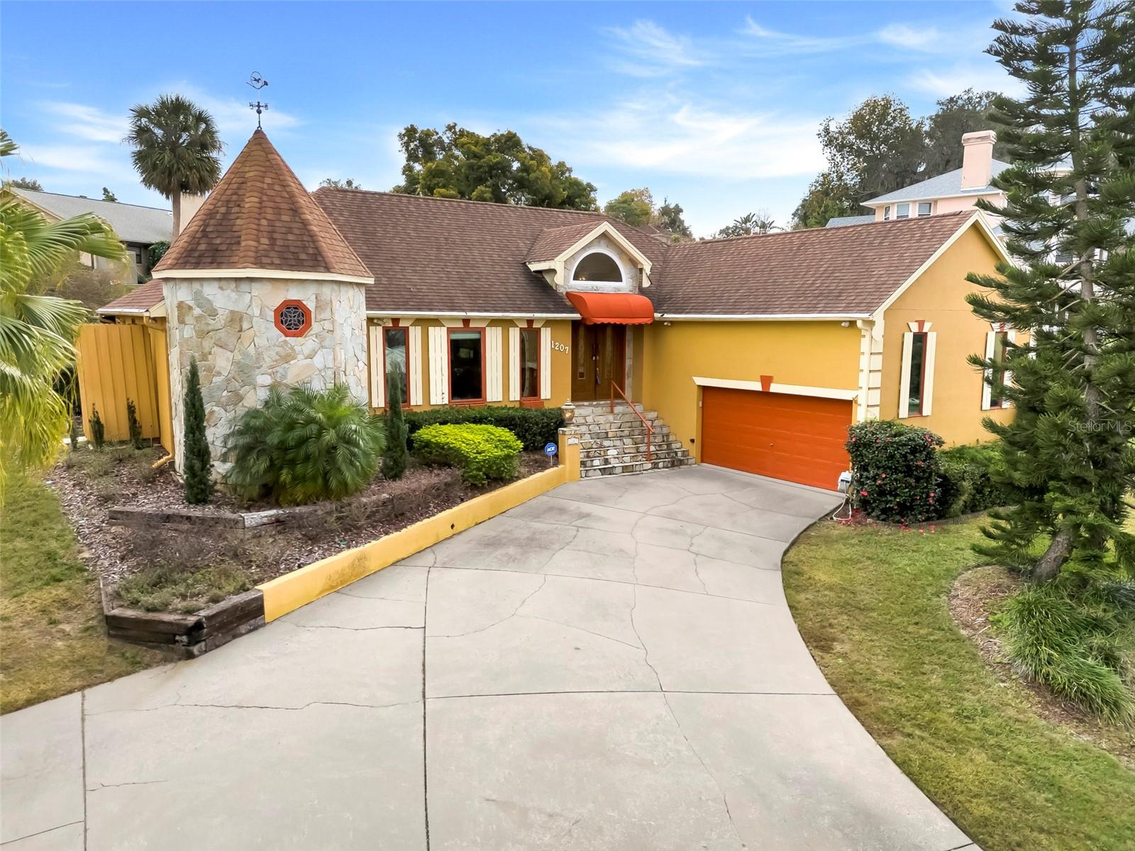 1207 Overlook Road, FL