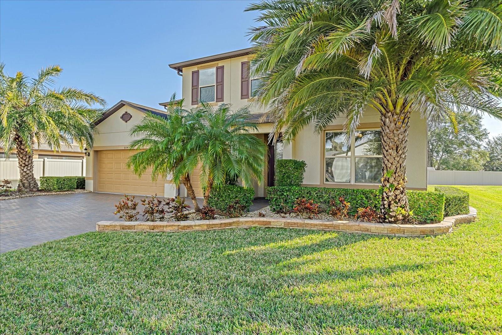 604 Bishop Bay Loop, FL