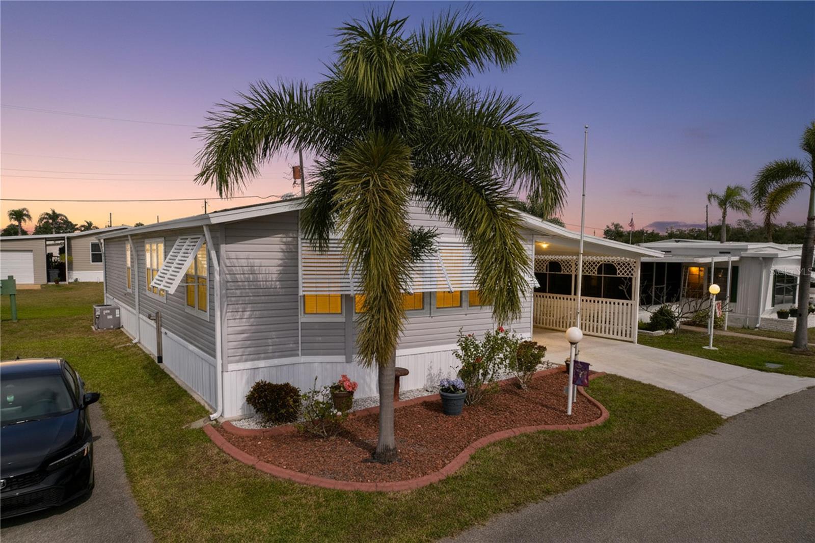 604 49th E Avenue, FL