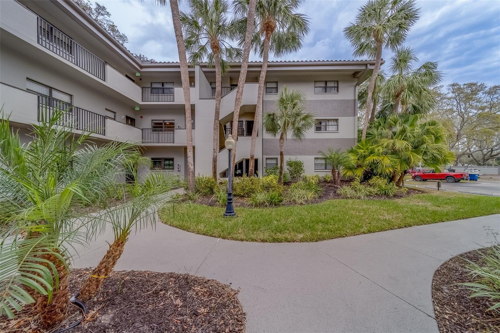 2650 Countryside Blvd #F209, FL