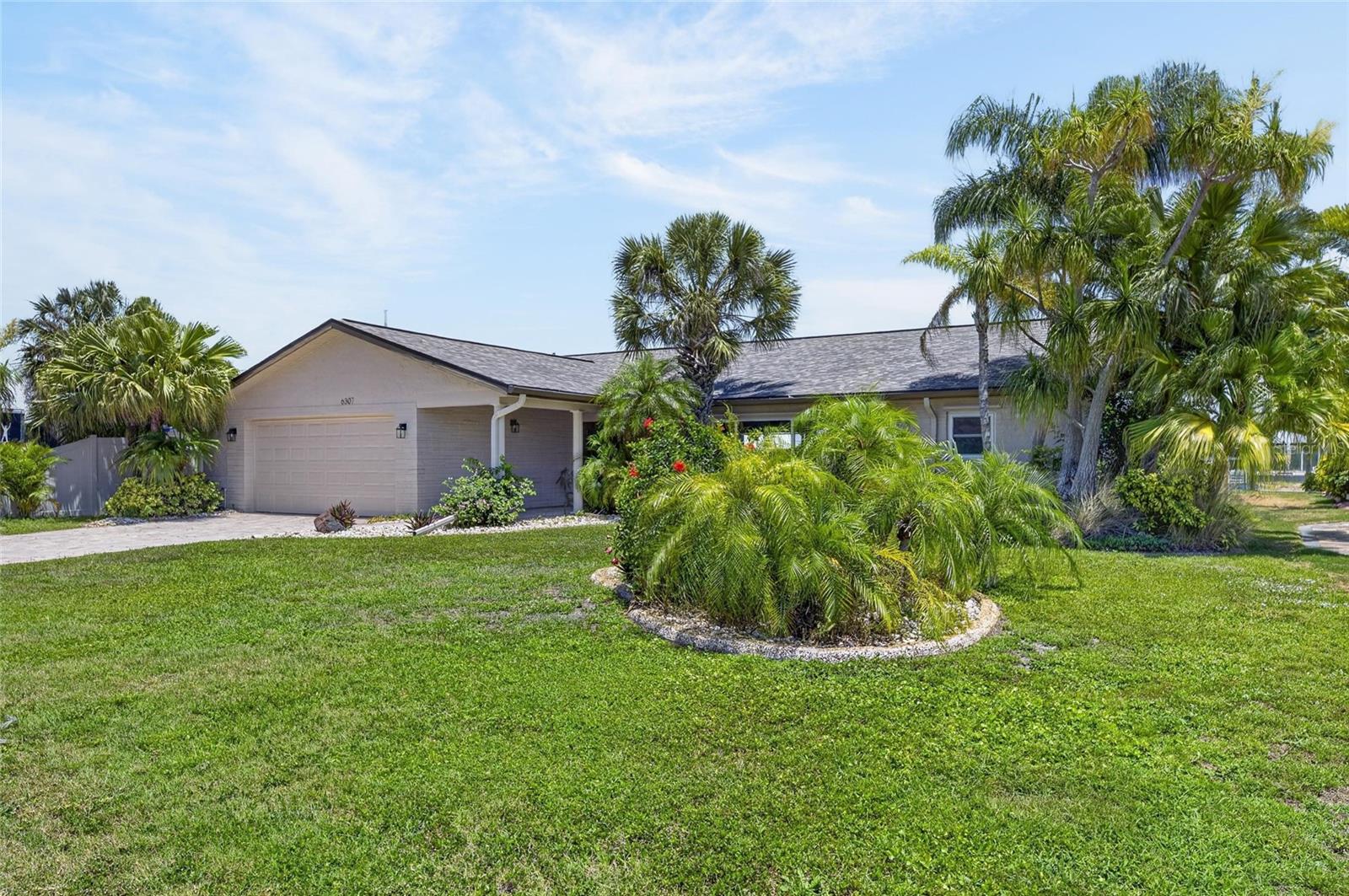 6307 Cottonwood Lane, FL