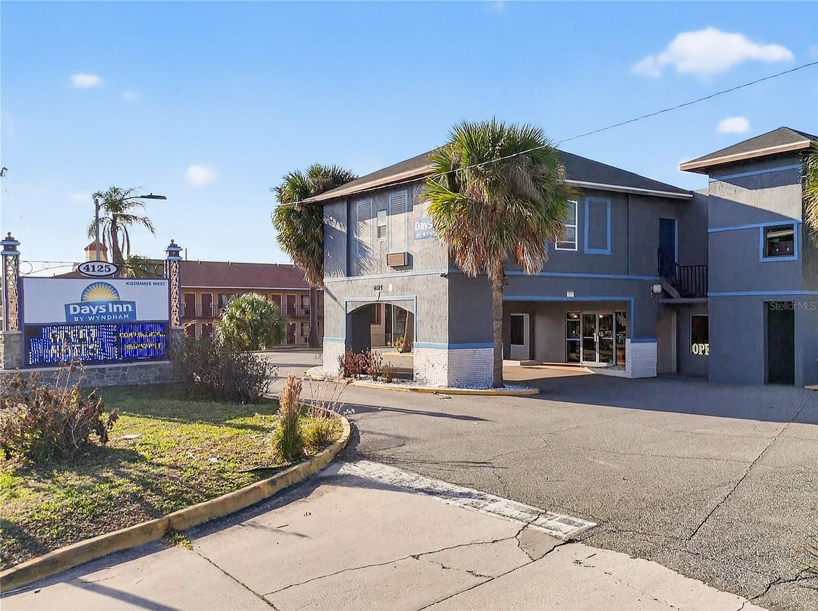 4125 W Vine St, FL
