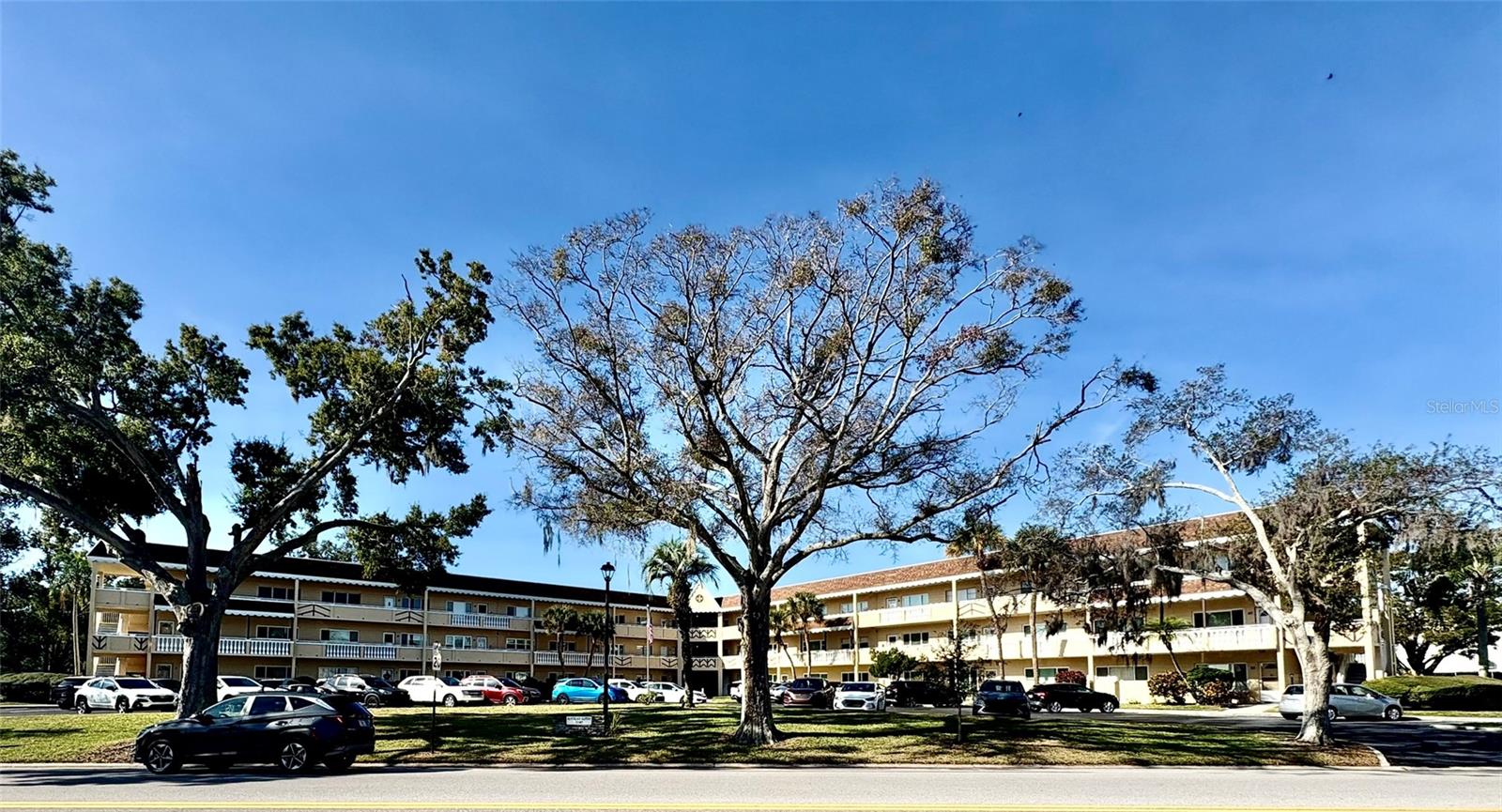 2040 World Parkway Boulevard, FL