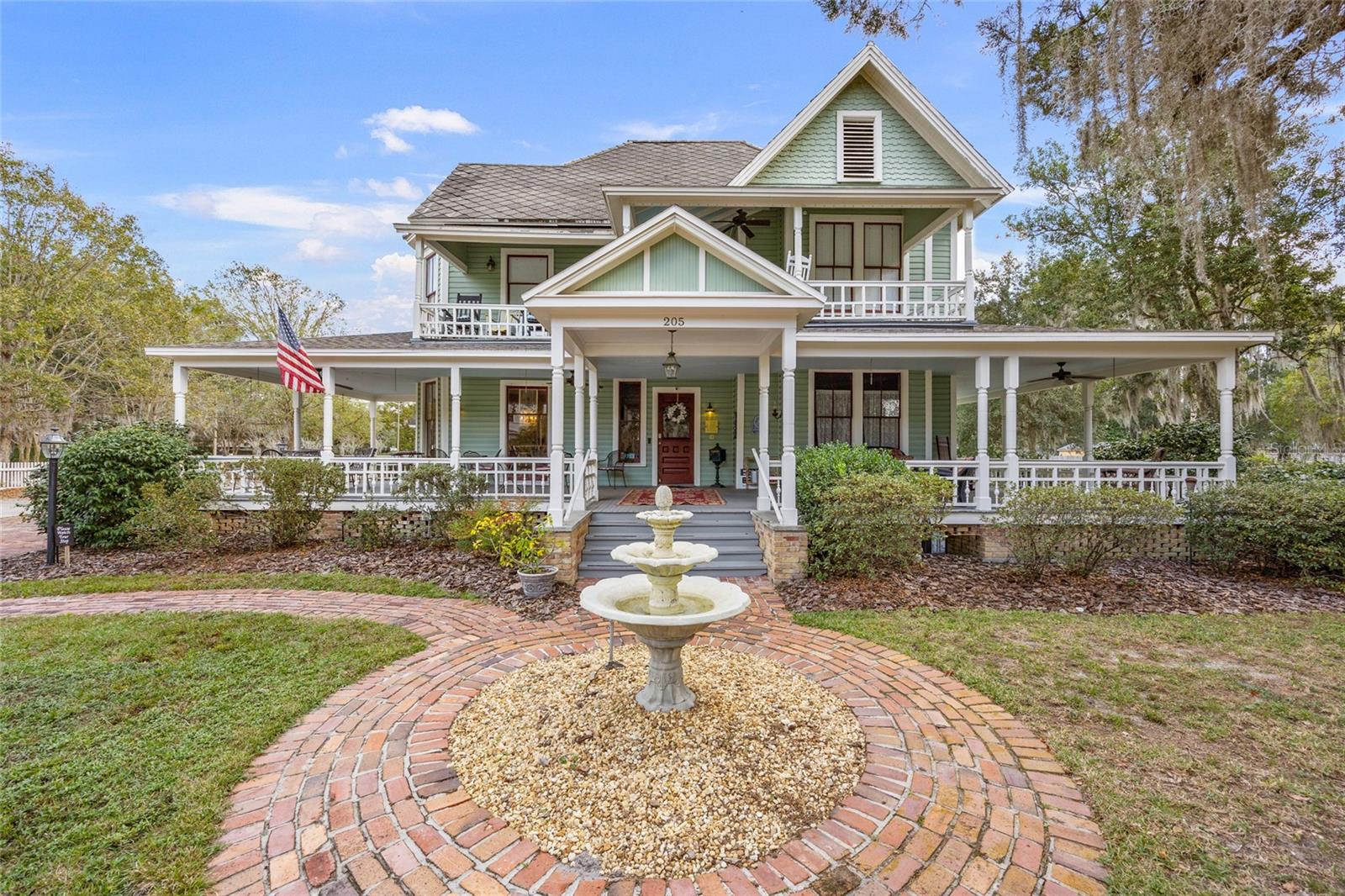 205 Se 7th St, FL