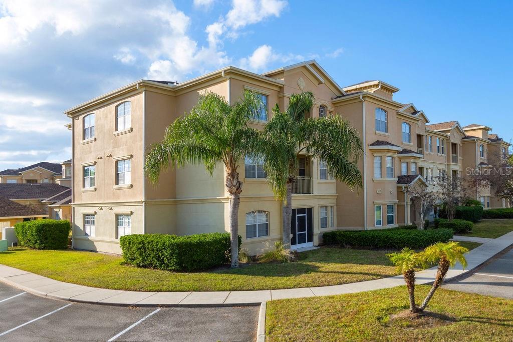 302 Terrace Ridge Cir #302, FL