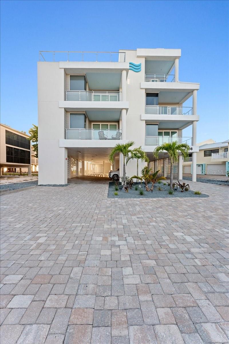 2708 Beach Road, FL