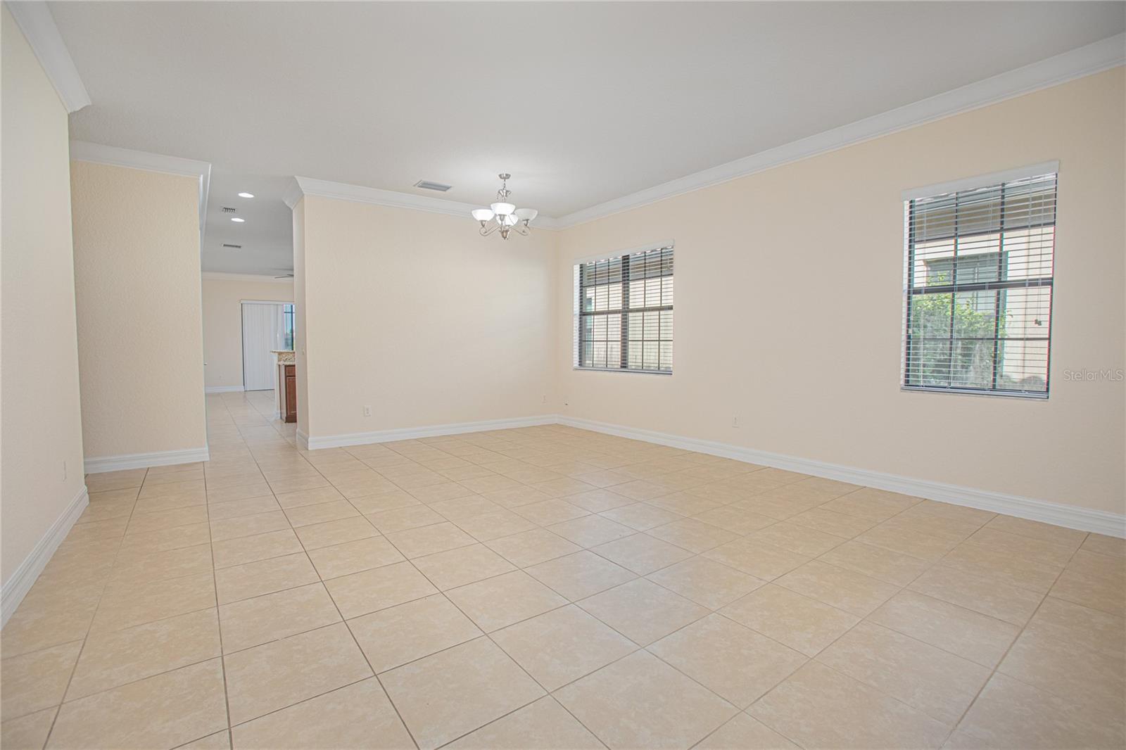 13130 Woodford Street, FL