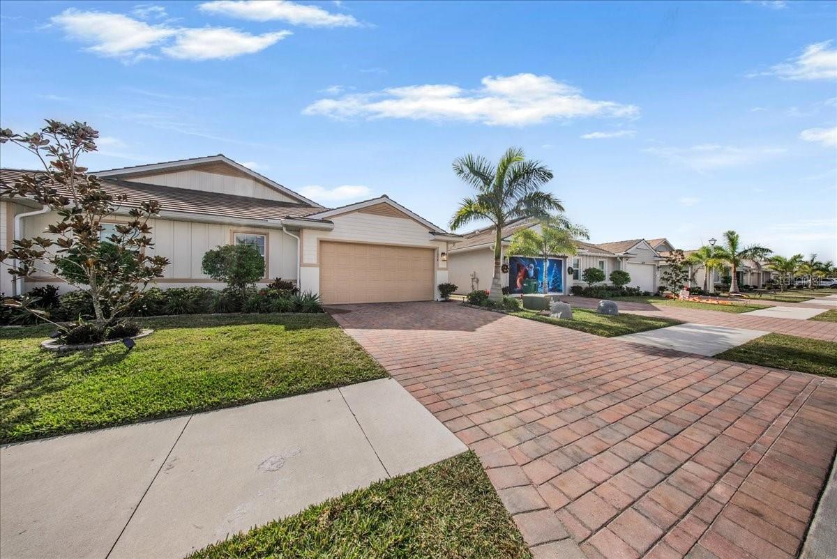 1074 Enbrook Loop, FL