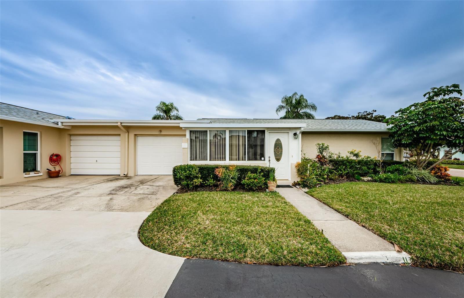 2739 Sherbrooke Ln #B, FL