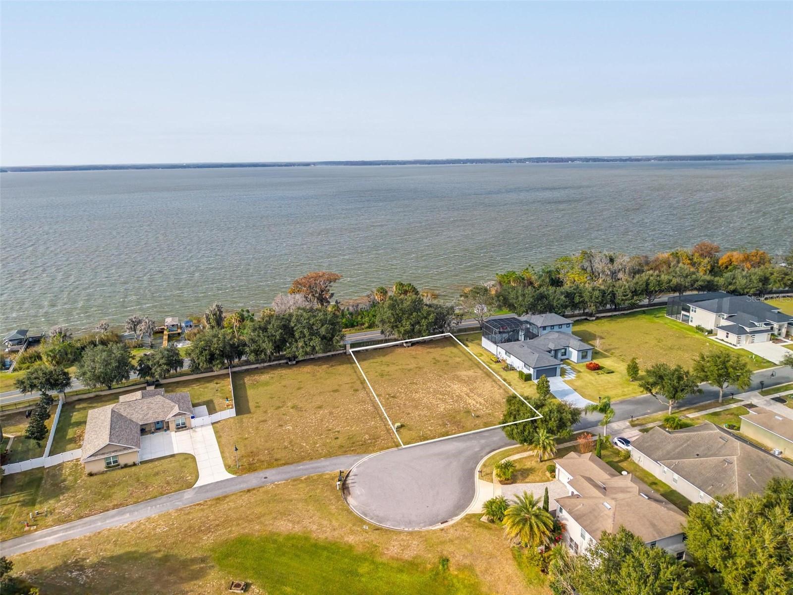 3231 Landing View, FL