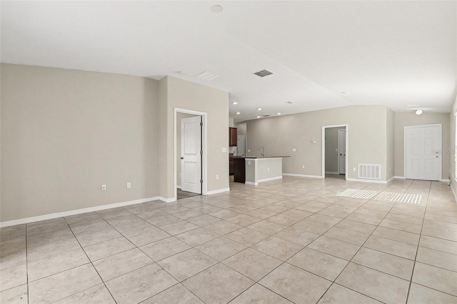 10305 Boggy Moss Drive, FL