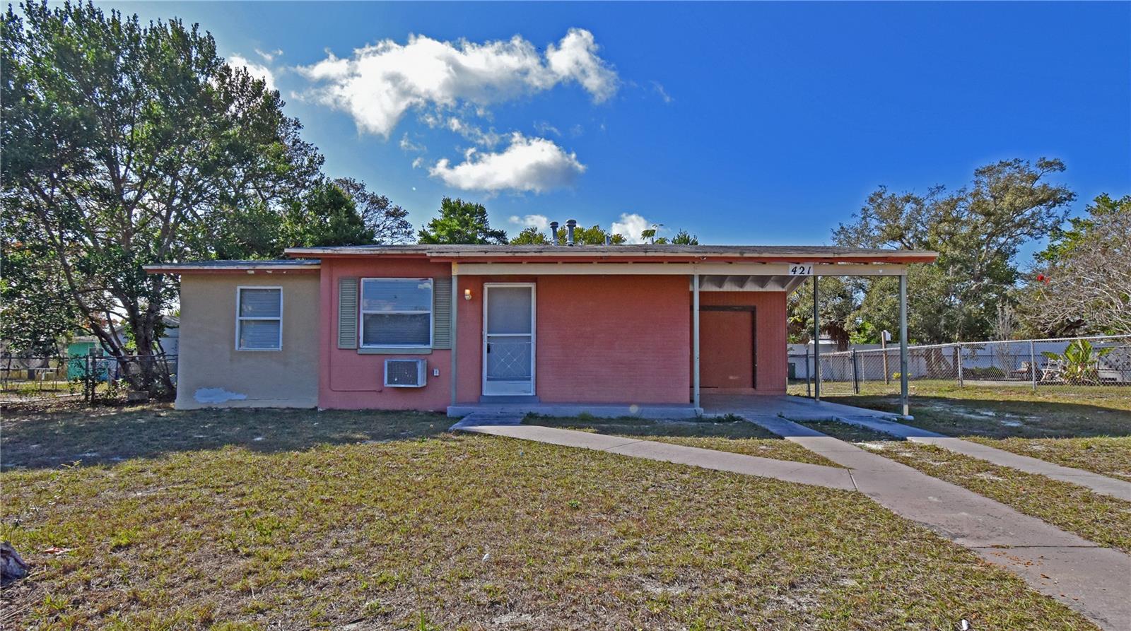 421 Briarwood Lane, FL