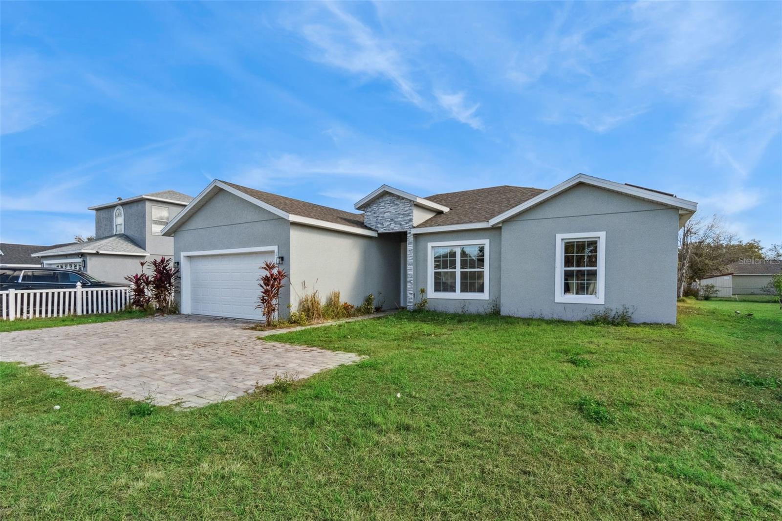 611 Gazelle Dr, FL