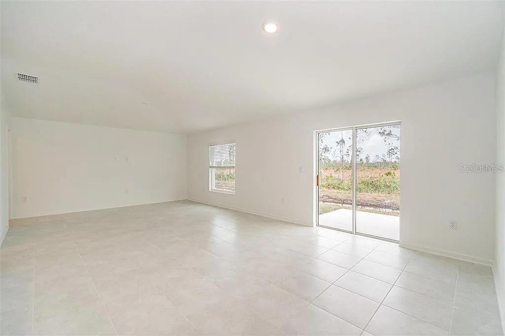 2220 Green Valley Street, FL