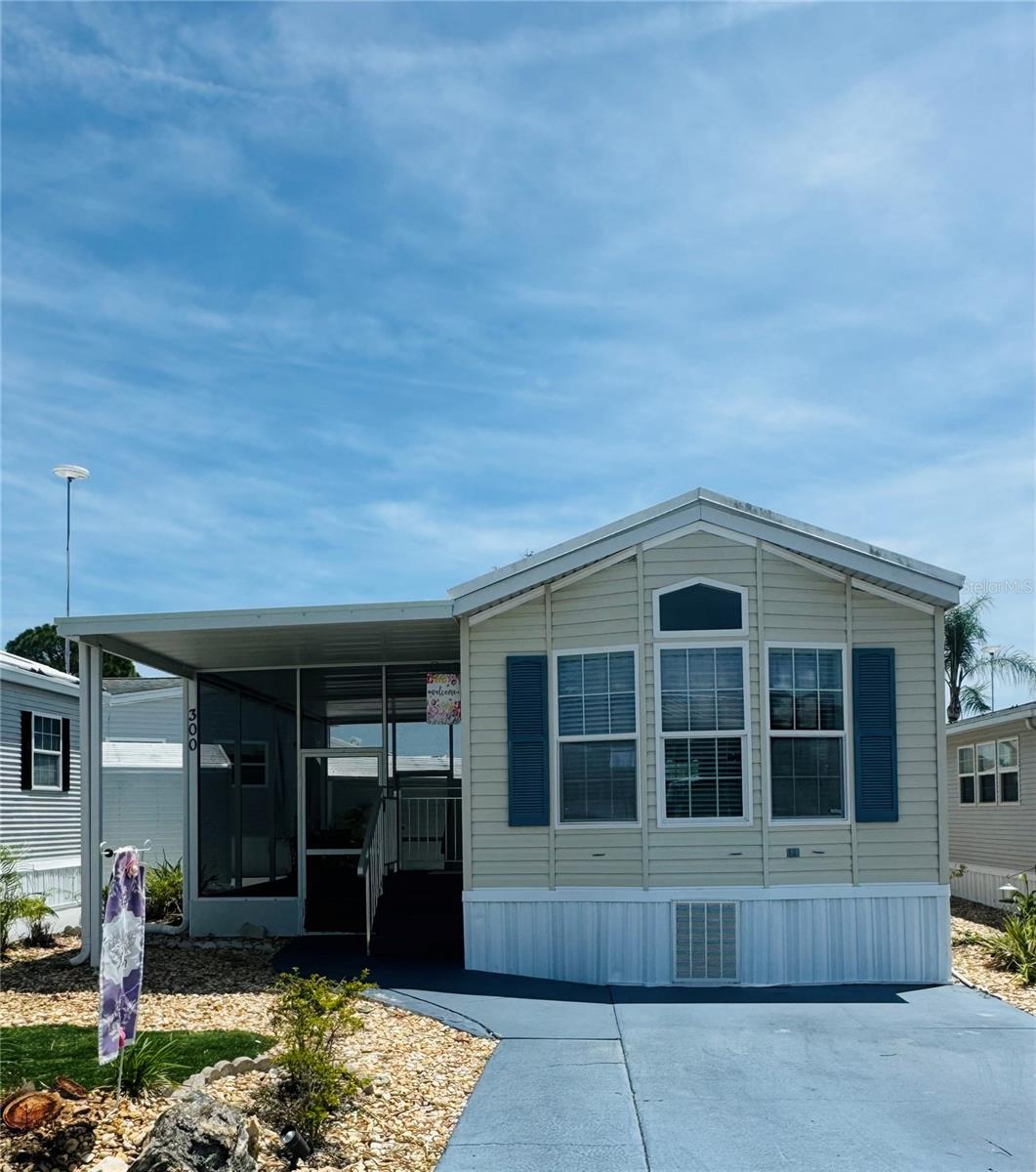 300 Royal Troon Loop, FL