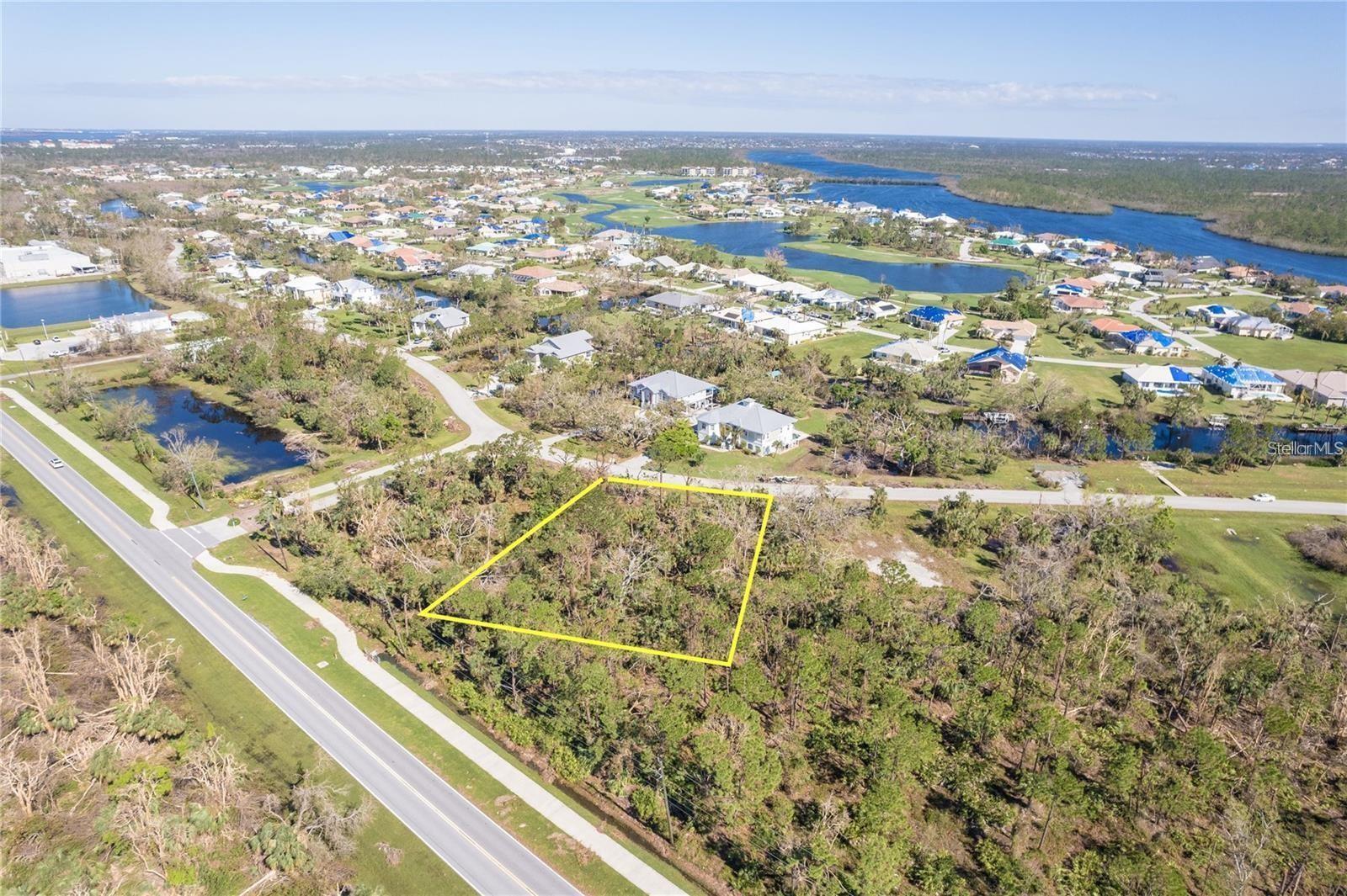 10121 Creekside Dr, FL