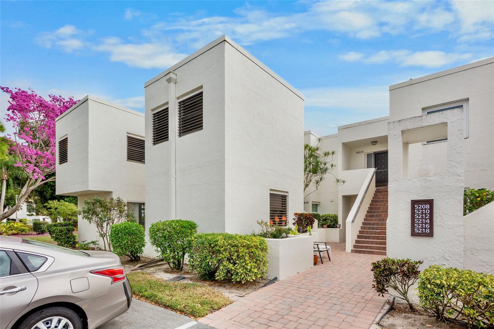 5218 Marsh Field Lane, FL