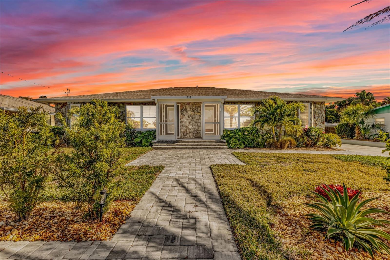 312 Bayshore Rd, FL