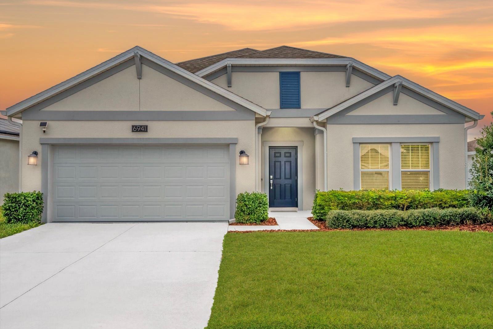 6941 Dilly Lake Avenue, FL