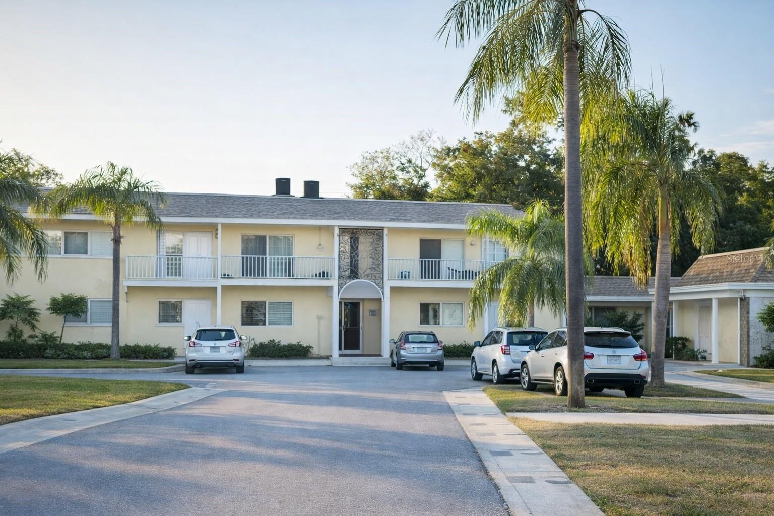 BELLEAIR BLUFFS, FL