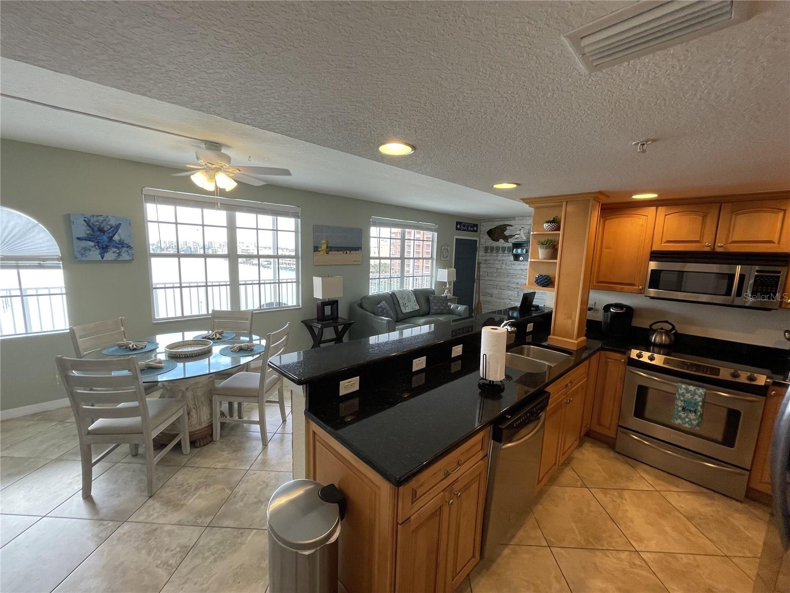 445 Hamden Drive, FL