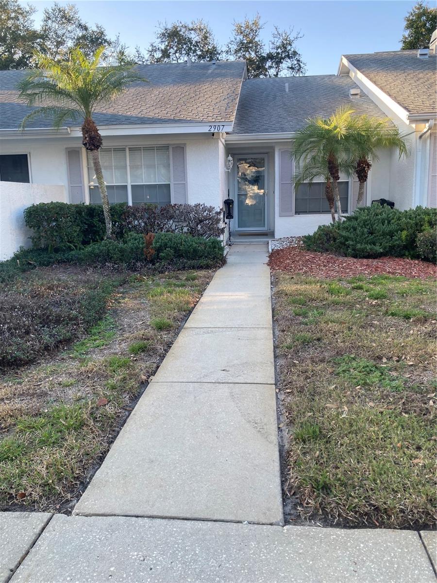 2907 Featherstone Drive, FL