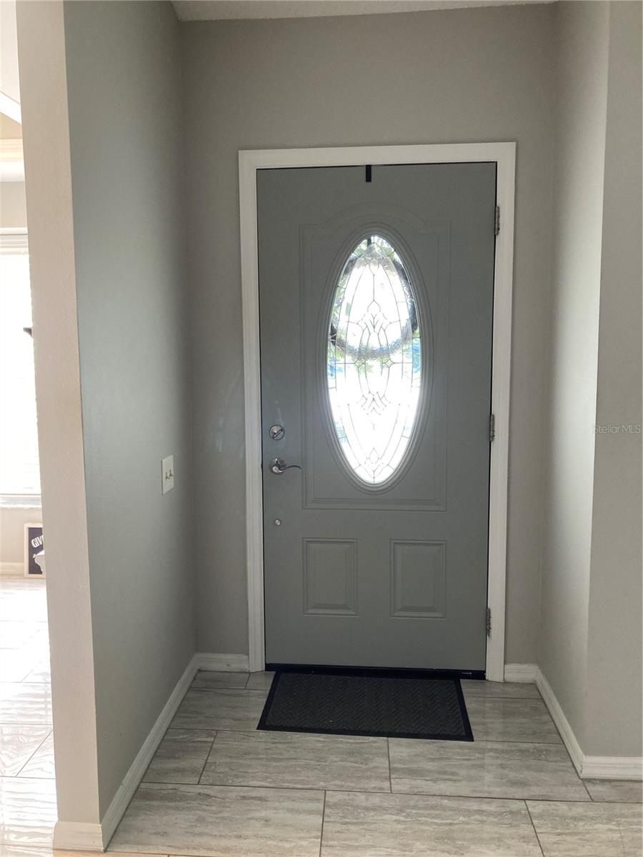 2907 Featherstone Drive, FL