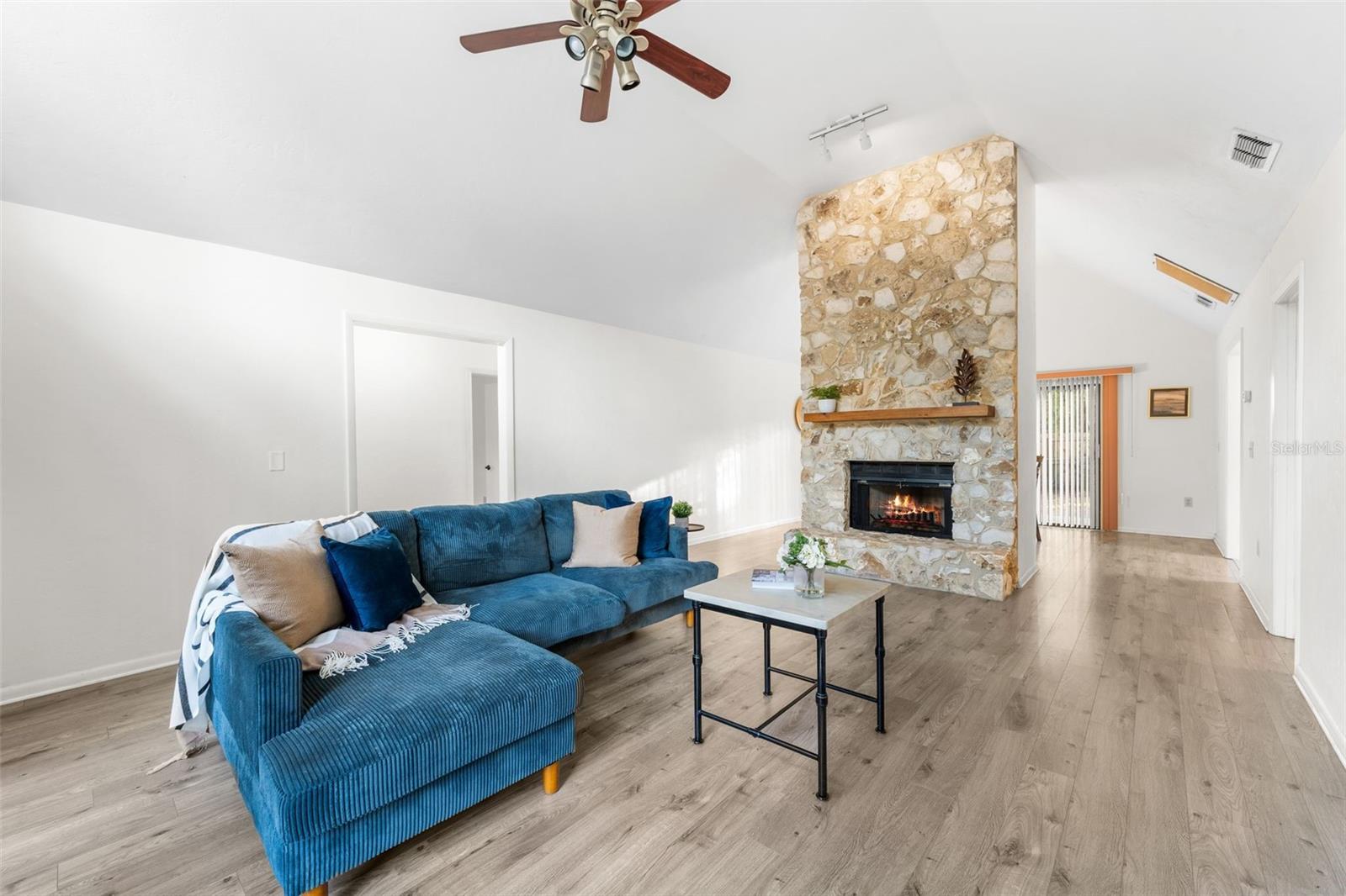 1901 74th Terrace, FL